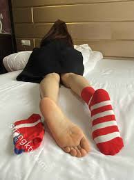 私家足模摄影] 01 婷婷第1次-章鱼资源网