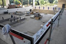 Plongee En Images Dans Le Chantier De La Future Piscine De Chalette Chalette Sur Loing 45120