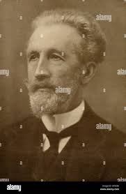 Robert graham scotland hi-res stock photography and images