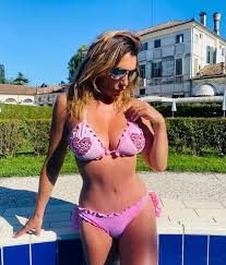 Related newest popular family filter: Sabrina Salerno On Twitter