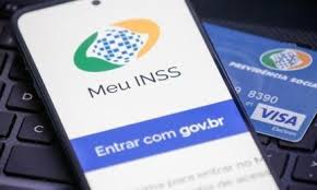 Fila do INSS deve ser zerada entre setembro e outubro, diz ministro da Previdência Social