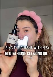 Cleansing oil n.5+ by @numbuzin Official @numbuzin and Guasha… perfect  combo! ❤️✨ glowy and depuffed in just few minutes! #aromacleanser  #skindetox #complexioncare #koreanskincare #numbuzin ...