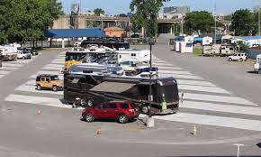 Located in a variety of areas from riverside to mountainside, near historical sites or fishing, these areas are a wonderful place from which to base your visit. Downtown Riverside Rv Park North Little Rock Ar Arkansas Com
