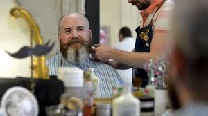Nos services coiffeur homme et barbier sont payables à votre convenance en ligne au moment de la réservation ou sur place. Un Normand Champion De France De Barbe Caen Maville Com