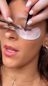 Still obsessed with how this set turned out🍒, Classic Set C curl 8-12-10 ,  Products: cherry bond, @thelashinstructor trays & ultra adhesive 🍓