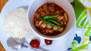 Cook brown or white rice separately while soup is simmering and add it at. How To Make Chicken Pepper Soup With White Rice The Easy Way Youtube