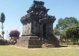 Maybe you would like to learn more about one of these? Pesona Keindahan Wisata Candi Pringapus Di Pringsurat Temanggung Jawa Tengah Ihategreenjello