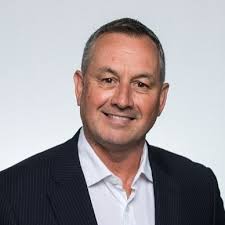 Darryl Hooker's Instagram, Twitter & Facebook