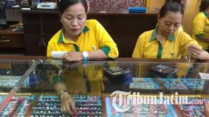 Harga emas di wahyu redjo 2022, harga jual emas 70 wahyu redjo, toko emas wahyu redjo buka jam berapa, harga emas per gram di wahyu redjo mojokerto, pemilik toko emas wahyu redjo, harga emas wahyu redjo terkini, harga kalung emas di wahyu redjo, toko emas wahyu redjo pogot, model kalung wahyu redjo gambar aksesoris sumber gambar : 87 Gambar Emas Wahyu Redjo Hari Ini Paling Keren Gambar Pixabay