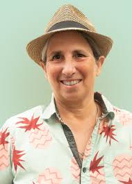 Gertrude Pearlman Theatre presents the First Tuesday Show This upcoming  week March 4th Doors open at 1PM Show starts at 2PM Bruce JINGLES the  comedian 🎤🇲🇽♥️🎭 Come out and get some Belly