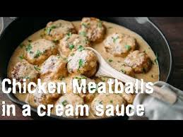 Ces Boulettes De Poulet Et Riz Sont A Tomber C 39 Est Assurement Le Repas Familial Par Excellence Ma Fourchette Chicken Meatballs Recipes Meals