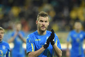 Києва , яку закінчив у 1991 році. Trener Vest Gemu Devid Moyes Andrij Yarmolenko She Ne Gotovij Oficijnij Sajt Ukrayinskoyi Asociacyiyi Futbolu