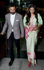 Sonam Kapoor With Her Husband Sonam Kapoor Also Known By Her Married Name Sonam Kapoor Ahuja I Dress Indian Style Indian Designer Outfits Bollywood Fashion