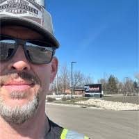 Jesse Reeder's Instagram, Twitter & Facebook