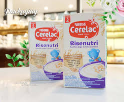 Saya bagi cereal (nestum beras) masa baby umur 3 bulan. Baru Cerelac Risenutri Bubur Bayi Polos Dengan 10 Vitamin Dan 6 Mineral Roosvansia
