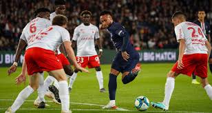 Psg ile reims arasında oynanan maçı canlı izlemek ve iddaa oynamak isteyenlere büyük müjde. Psg Reims Les Parisiens Tombent A Domicile