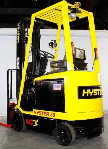 Hyster E35Z-36V Forklift