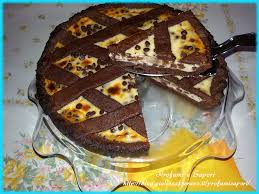 Se prepara crema de mascarpone amestecand smantana lichida rece cu mixerul pana cand incepe sa devina usor spumoasa. Crostata Al Cacao Con Crema Di Ricotta E Mascarpone Foodbloggermania It