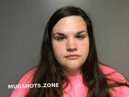 Mallory Dailey's Instagram, Twitter & Facebook