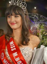 Hamouda (official music video)disponible sur:anghami: For Her Miss Tunisie 2014 Miss Culture Crown