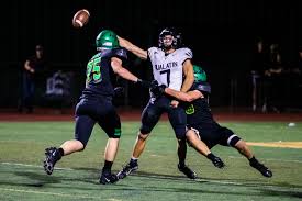 Oregon high school football: West Linn Lions vs Tualatin Timberwolves