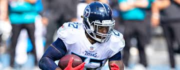 Notifications are enabled for chat and roster alerts, plus you can make trades, adds, and drops on the fly. Week 15 Nfl Fantasy Rb Breakdown Derrick Henry 2020 Mvp