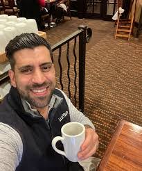 Tracy Glass's Instagram, Twitter & Facebook