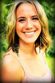 Hayley Carr's Instagram, Twitter & Facebook