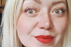 Woman who found life with severe period pain 'not worth living' calls for  menstrual leave