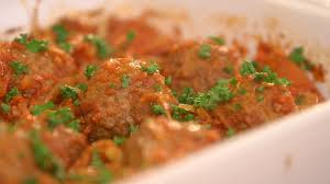Ma Recette De Boulettes Sauce Tomate Fenouil Laurent Mariotte Petits Plats En Equilibre Boulette De Viande Recette Boulettes De Viande