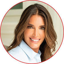 Tara Fox's Instagram, Twitter & Facebook