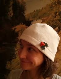 CROCHET PATTERN Holly Brooch Miniature Amigurumi Jewelry Tutorial