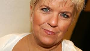 Désormais, elle vise une autre échéance électorale de taille ! Mimie Mathy Tacle Neymar Et Son Salaire Ladepeche Fr