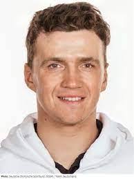 William Kohlhoff's Instagram, Twitter & Facebook