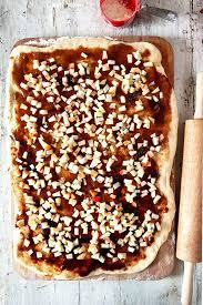 Cinnamon Apple Skillet Bread With Salted Maple Butter Sauce The Most Delicious Apple Recipe For Fall Apple Recipes Delicious Breakfast Recipes Skillet Bread