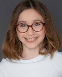 Tanya Kleckner's Instagram, Twitter & Facebook