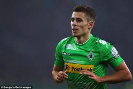 The hazards, the most footballing family on the planet. Chelsea Boss Eyes Eden Hazard S Younger Brother Thorgan Daily Mail Online