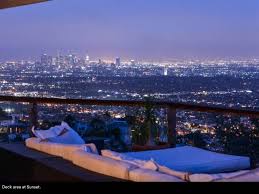 Spectacular Home With Breath Taking View Houses For Rent In Hollywood Hills California United State Hollywood Hills Hollywood Hills Homes Hollywood Mansion