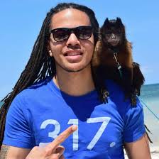 How many snares do drummers own?