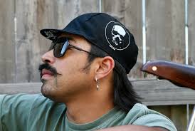 Fall is tiny hat season! 🍁 Buy my silly cap for $20. Made in Italy by the  woman run family bizness that invented the modern cycling cap.