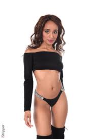 Fanfan LD - Free nude pics, galleries & more at Babepedia