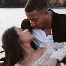 20 days until the premiere. 💍