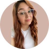 Laura Herrada's Instagram, Twitter & Facebook