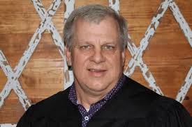 Ronnie Hicks's Instagram, Twitter & Facebook