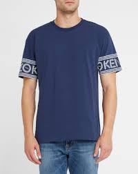 Looka.com has been visited by 10k+ users in the past month Creative Ways To Place Your Logo On A T Shirt