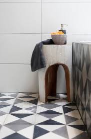 Dakar Cementova Dlazba Nebo Obklad Je Nestarnouci Klasika Geometric Floor Geometric Decor Modern Geometric Decor