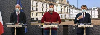 Modrá nebo především červená mikina a svetr ministra vnitra jana hamáčka se staly neodmyslitelným symbolem koronavirové krize v česku. Outfit Jako Hamacek 6 Tipu Na Cerveny Svetr Modio Cz