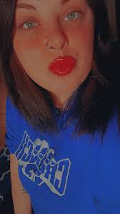 A number of people have joined recently who have posted images of jewellery  that they've apparently made. A lot of these are identical images so, as I  can't see who made what