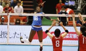 Aït saïd, portabandiera della francia, entra allo stadio olimpico di tokyo con un salto mortale! Volley Preolimpico Battuto Il Giappone Le Azzurre Volano A Rio La Repubblica