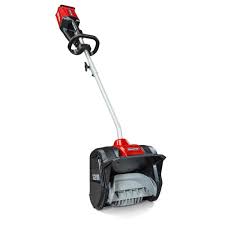 Snapper Xd 82 Volt Max Cordless Electric Snow Shovel Kit W 12 In Clearing Width Includes 1 2 0 Battery 1 Rapid Charger 1687919 The Home Depot Electric Snow Blower Electric Snow Shovel Snow Blower